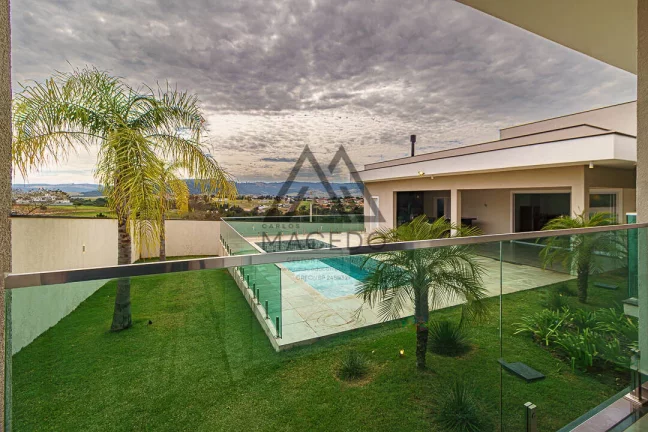 Imagem Maravilhosa casa de campo com 5 dormitórios no Ninho Verde II