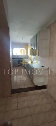 Imagem Espaçosa casa três dormitorios com edicula completa nos fundos