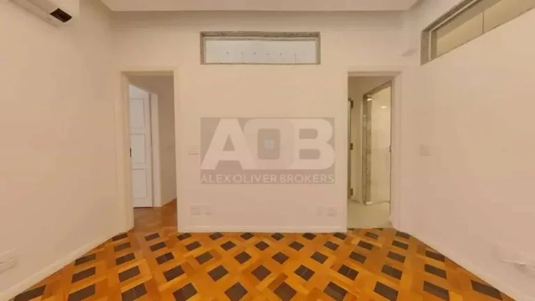 Imagem Apartamento de 2 quartos à venda no Leblon, 67m2, 1vga, na Bartolomeu Mitre