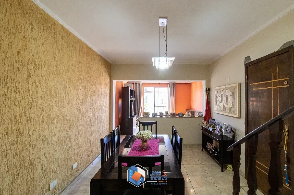 Imagem Sobrado para venda em Vila América com 3 quartos, 138m²