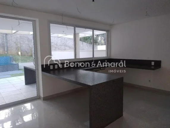 Imagem Residência sofisticada no Lake View

Fotos com ambientes mobiliados meramente ilustrativas.

Este e...