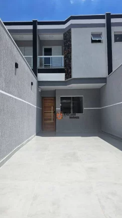 Foto do imóvel Sobrado com 3 dormitórios à venda por R$ 749.000 - Vila Camilópolis - Santo André/SP