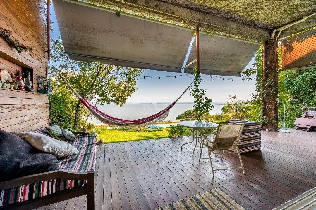 Imagem Casa para Venda - 300m², 3 dormitórios, sendo 3 suites, 2 vagas - Sétimo Céu