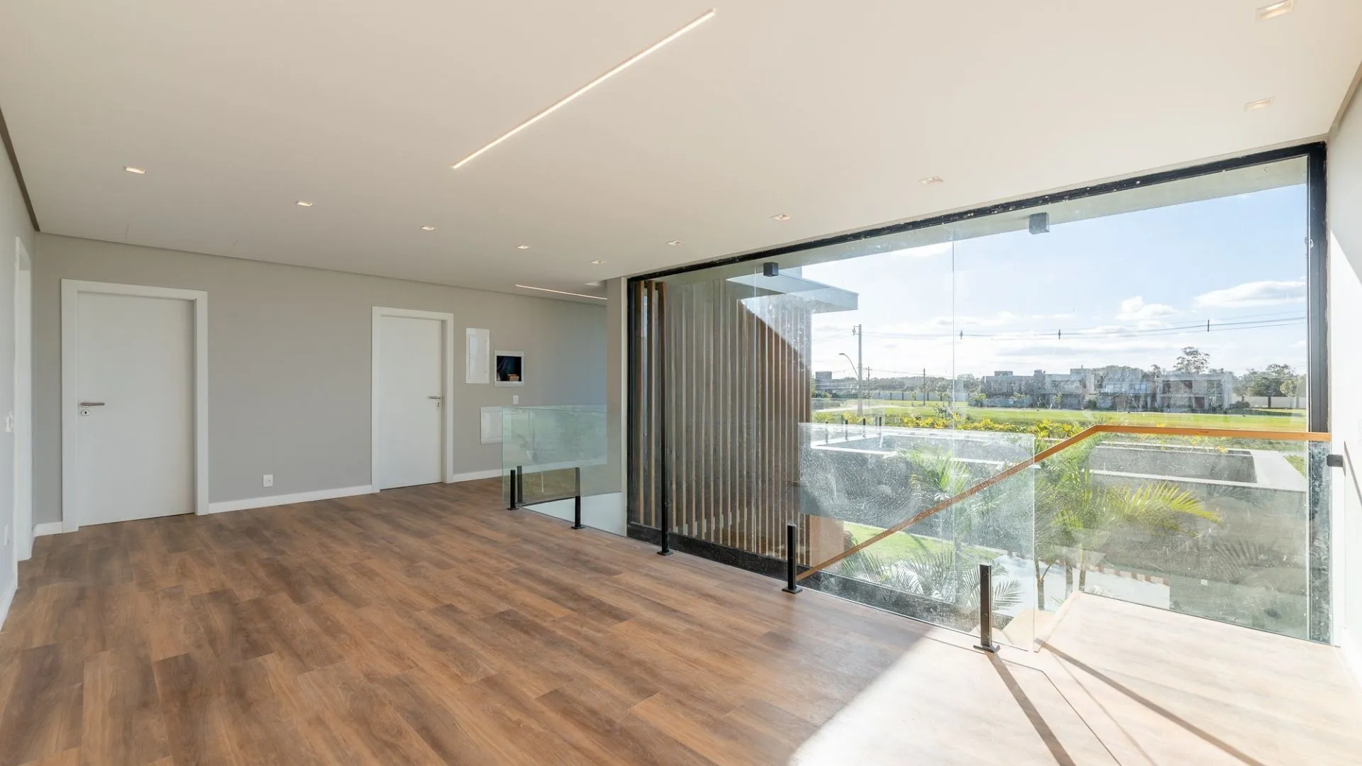 Imagem Linda casa para comprar com 4 suites em condomínio TOP
