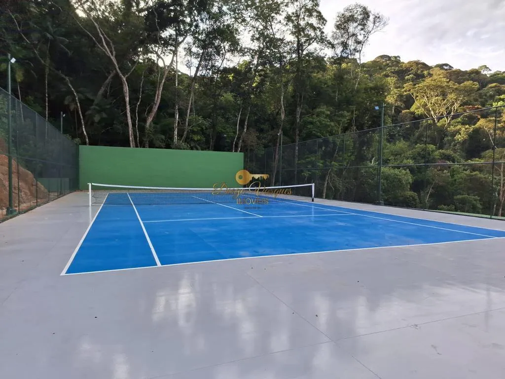 Imagem Terreno em Condomínio para Venda em Teresópolis / RJ no bairro Prata