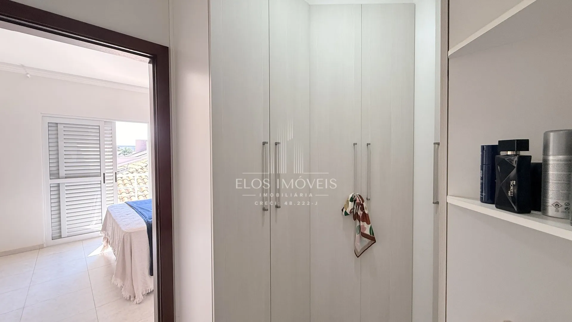 Imagem Sobrado de 3 quartos, 191m² no bairro Parque Residencial Roland, em Limeira
