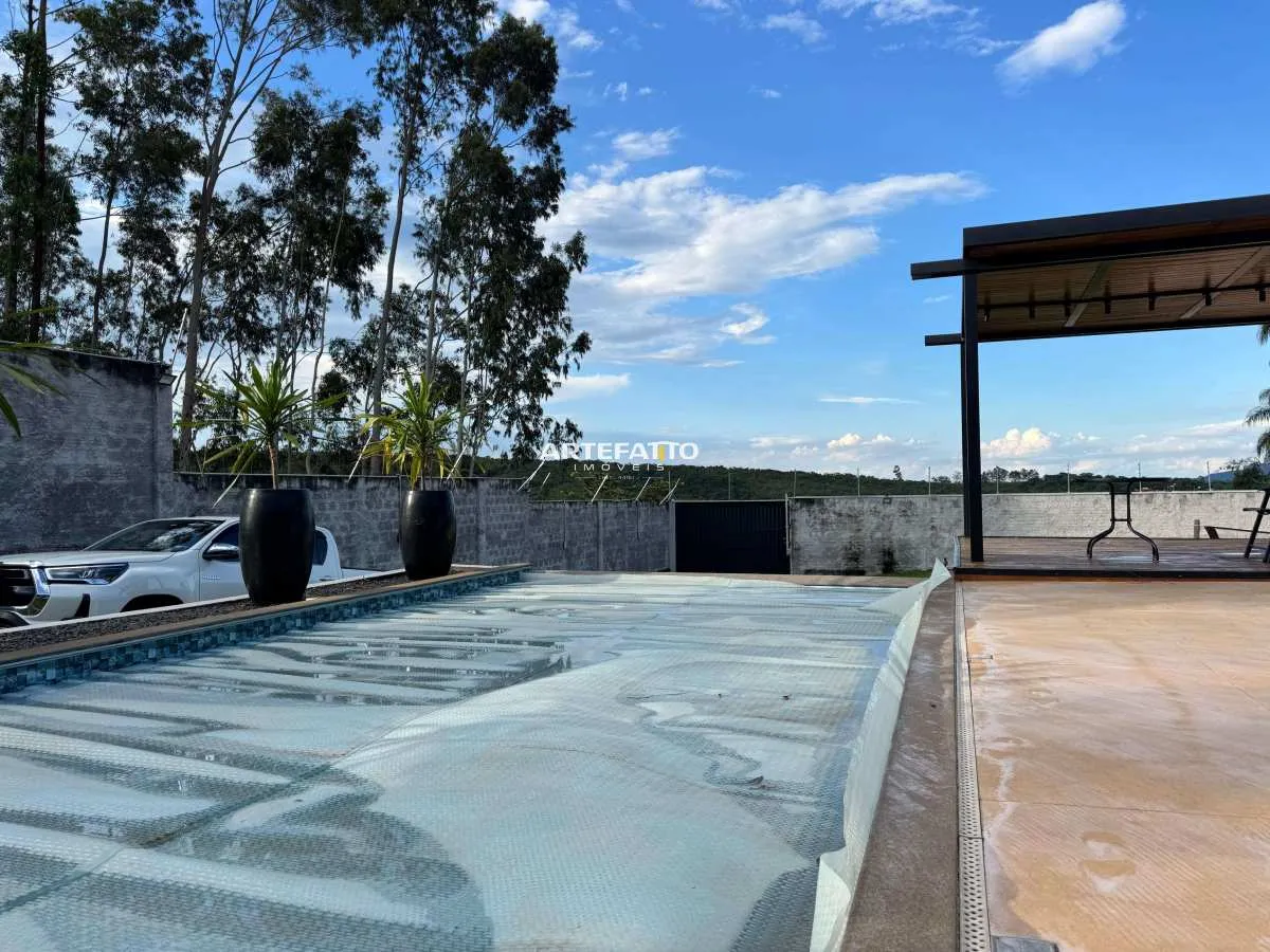 Imagem Chácara à venda em Franca, Parque dos Ipês, com 5 quartos, 400m2