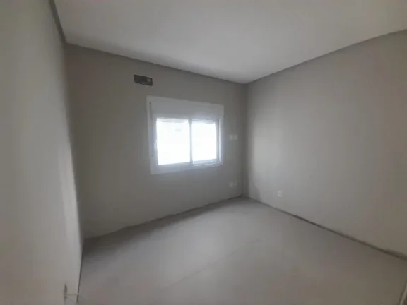 Foto do imóvel: Apartamento 3 Dormitórios - Bairro Zona Nova em Rua Taquari