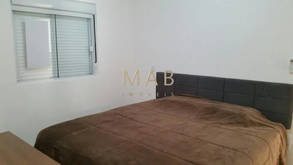 Imagem Apartamento à venda em Florianópolis-SC, Ingleses do Rio Vermelho: 1 quarto, 1 suíte, 1 sala, 2 banheiros, 1 vaga, 18m².