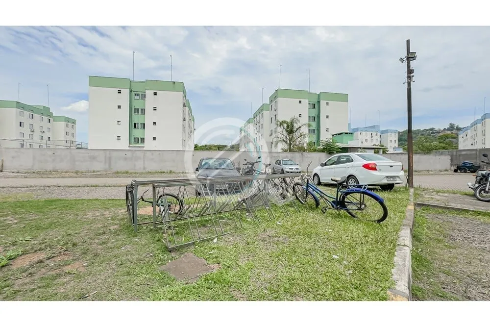 Imagem Descubra o seu novo lar no bairro Partenon. Este apartamento residencial à venda apresenta uma opor...