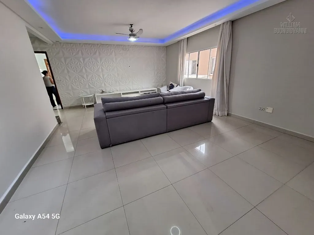 Imagem Casa sobreposta alta 4 dormitórios sendo 1 suíte TUDE BASTOS
