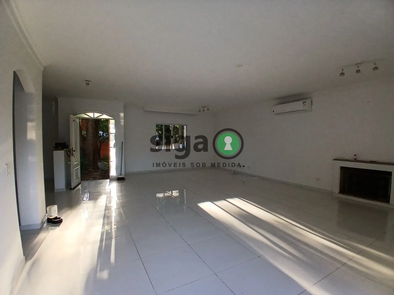 Imagem Casa de condomínio com 400m², 4 quartos (suíte), Super Quadra -Morumbi - São Paulo/SP