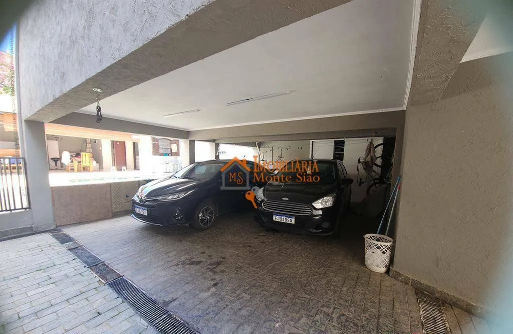 Imagem Sobrado com 5 dormitórios à venda, 300 m² por R$ 1.280.000,00 - Portão - Arujá/SP