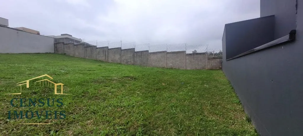 Imagem Terreno à venda no condomínio Mont'alcino, com 341 m², bairro Jardim Helena, em Valinhos - São Paulo.