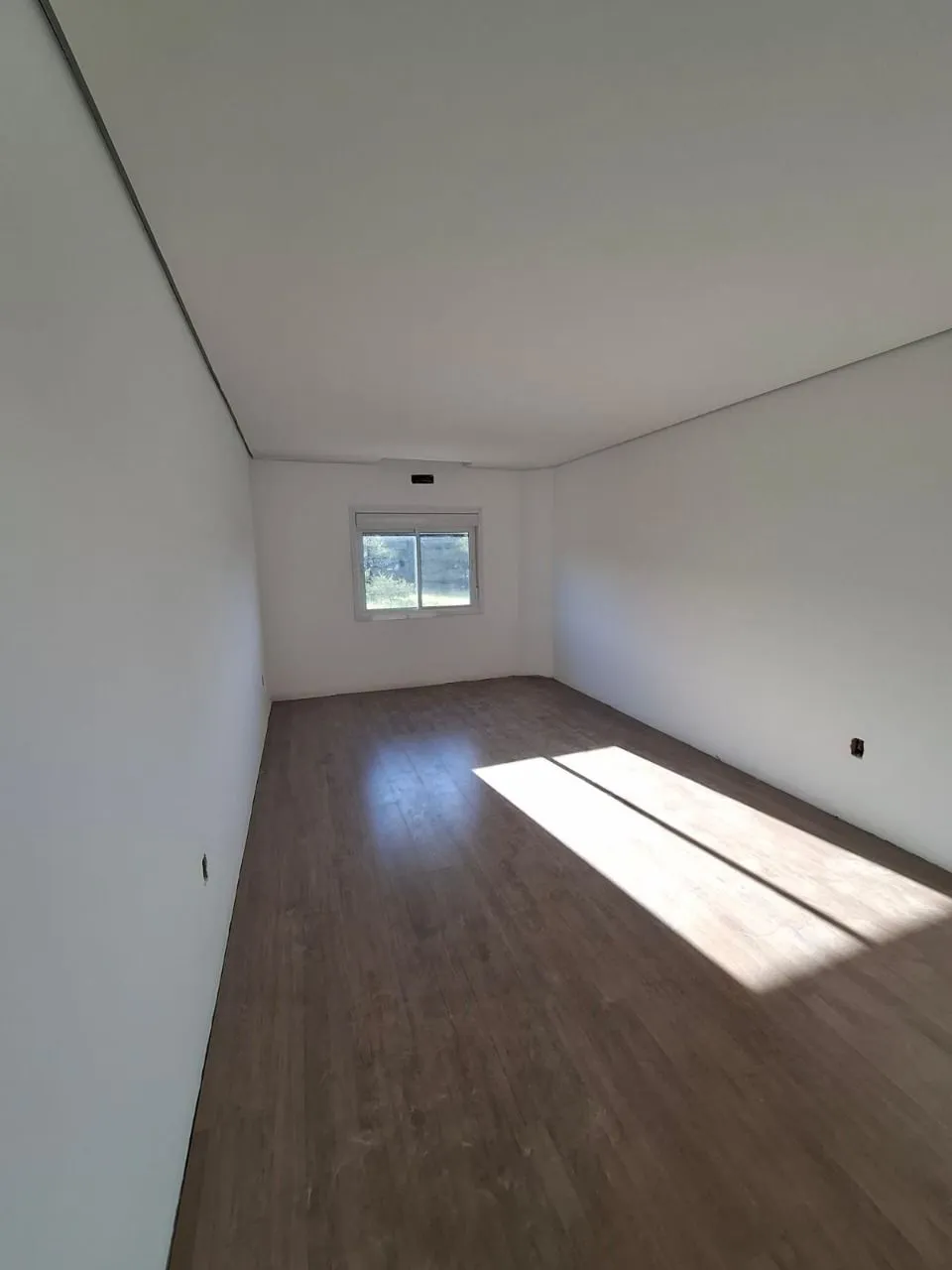 Imagem Casa a Venda no Bairro espirito Santo, Zona Sul de Porto Alegre.