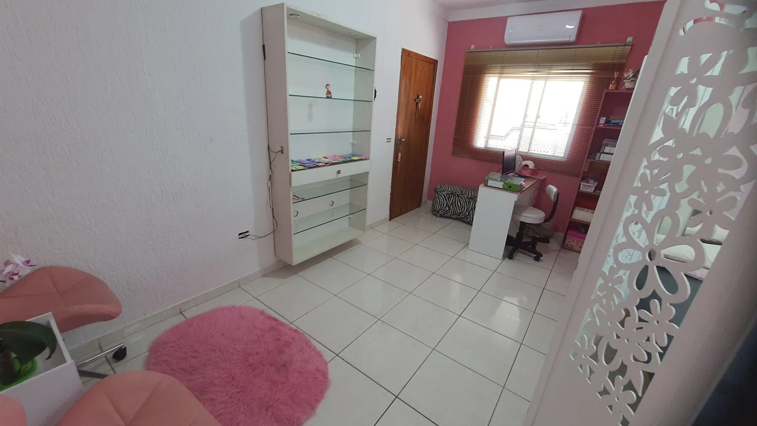 Imagem Apartamento à venda na avenida do Mombaça, Pindamonhangaba, SP