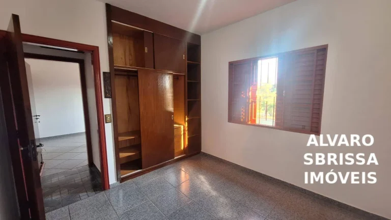 Imagem Vende - Casa com piscina - Vila Santa Rosa - Itu/SP