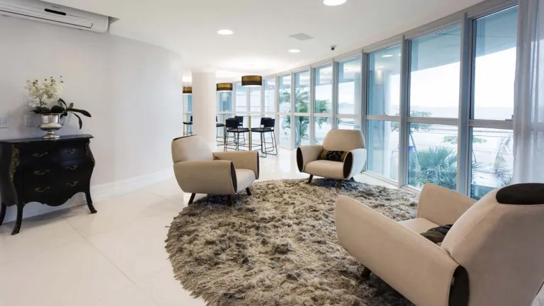 Imagem Sala Comercial à Venda, 332 m² em Centro - Balneário Camboriú