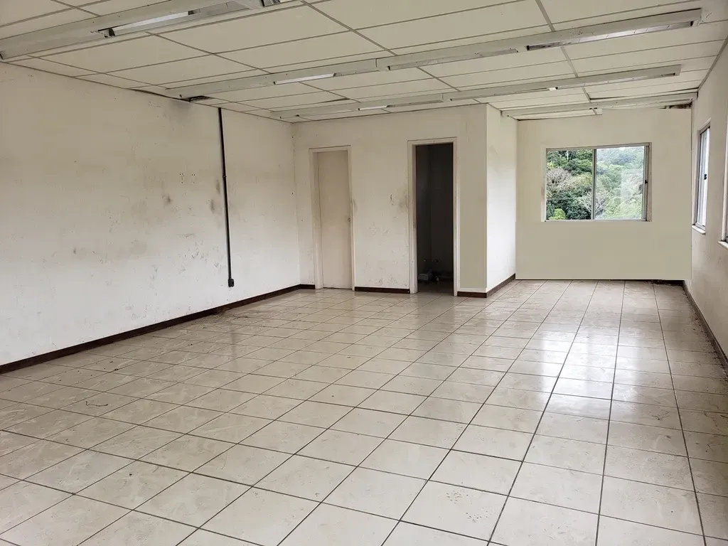 Imagem Galpão para Alugar, 8400 m² em Fazenda Santa Rosa - Simoes Filho