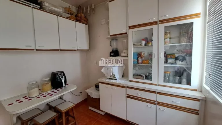 Imagem Casa à venda no bairro Recreio dos Bandeirantes - Uberaba - 3 dormitórios, piscina e área de lazer