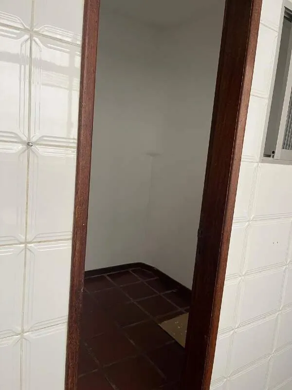 Imagem 4QUARTOS+SUÍTE+1VAGAS+ÁREA SEPARADA+SEM FIADOR