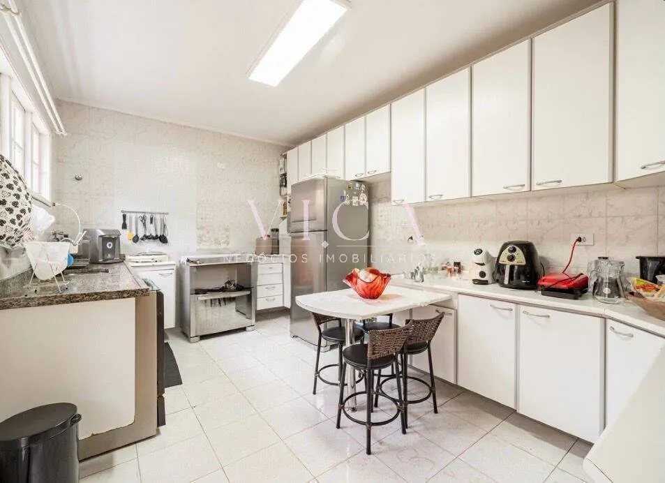 Imagem Alphaville SP, Oportunidade! 224m 4 quartos 2 vagas por R$ R$ 1.990.000
