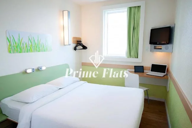 Imagem Flat disponível para venda no Ibis Budget Vitoria, com 18m², 1 dormitório e 1 vaga de garagem