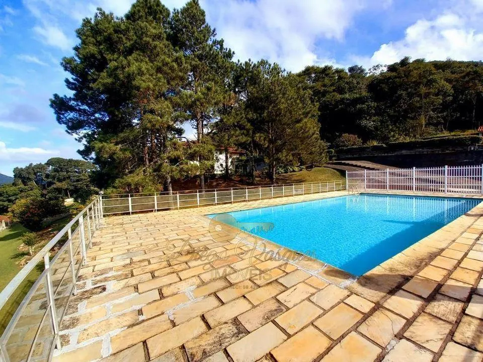 Imagem Casa para Venda em Teresópolis / RJ no bairro Iucas
