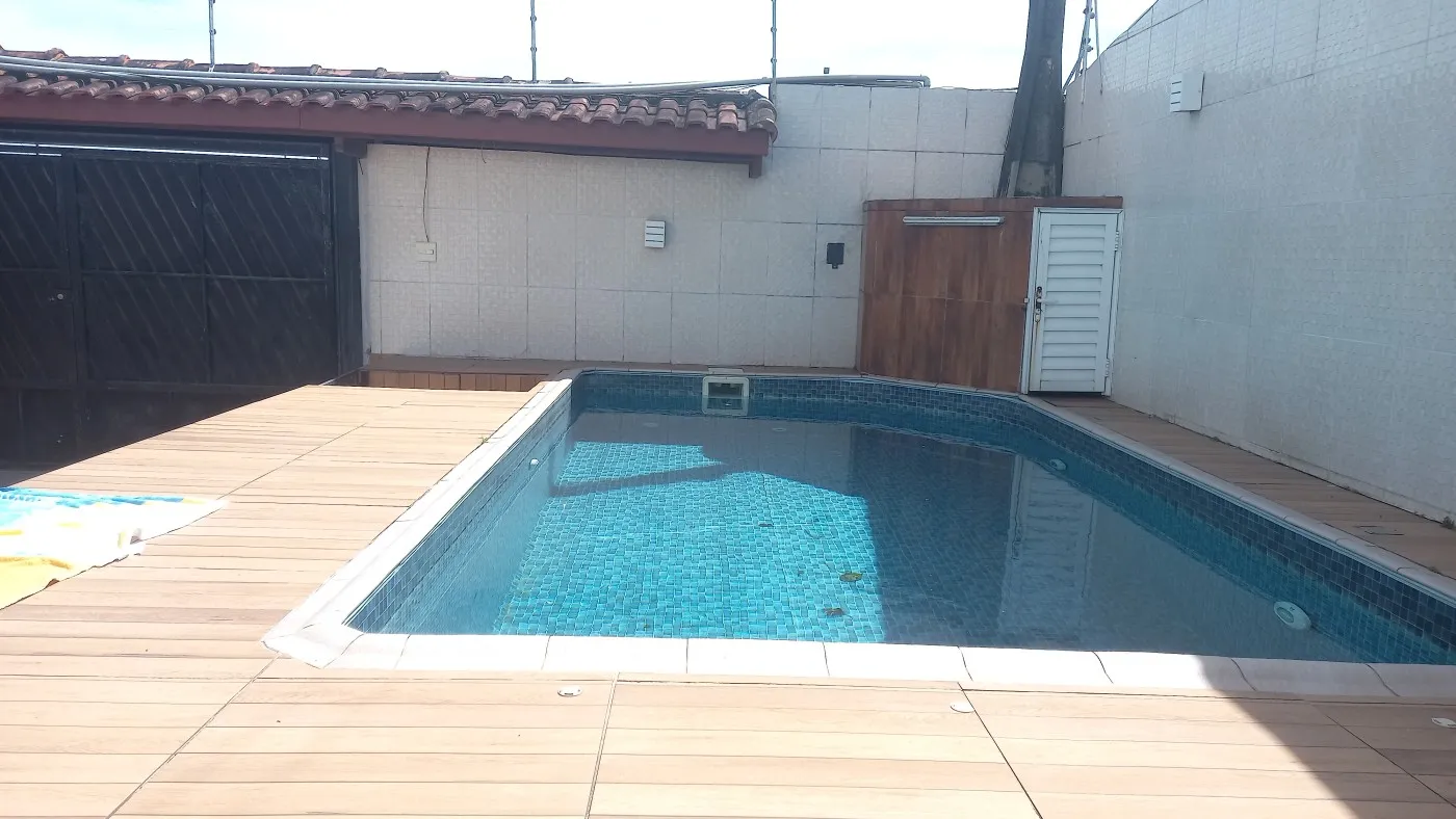 Imagem Casa para Temporada em Itanhaém, Bopiranga, 4 dormitórios, 2 suítes, 3 banheiros, 2 vagas