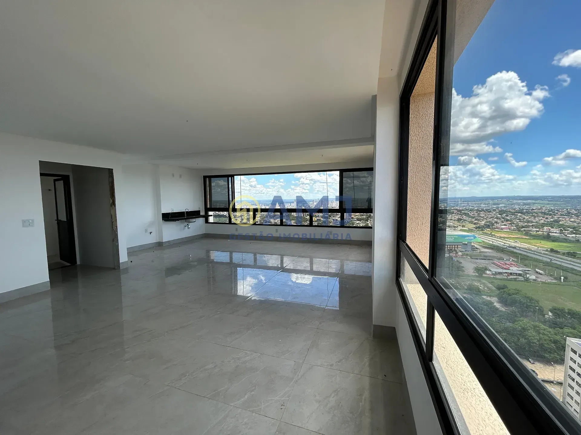 Imagem Apartamento à venda 3 Suítes no Jardim Goiás