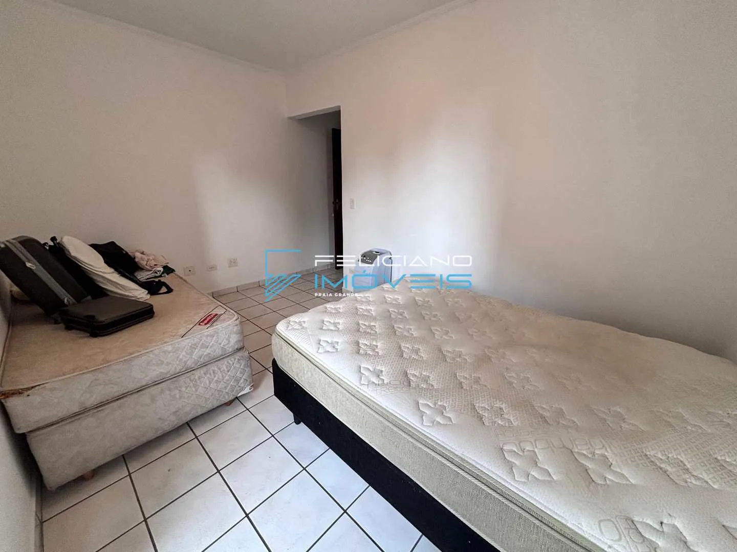 Imagem Apartamento com 2 quartos, Guilhermina, Praia Grande - R$ 450 mil, Cod: 5936