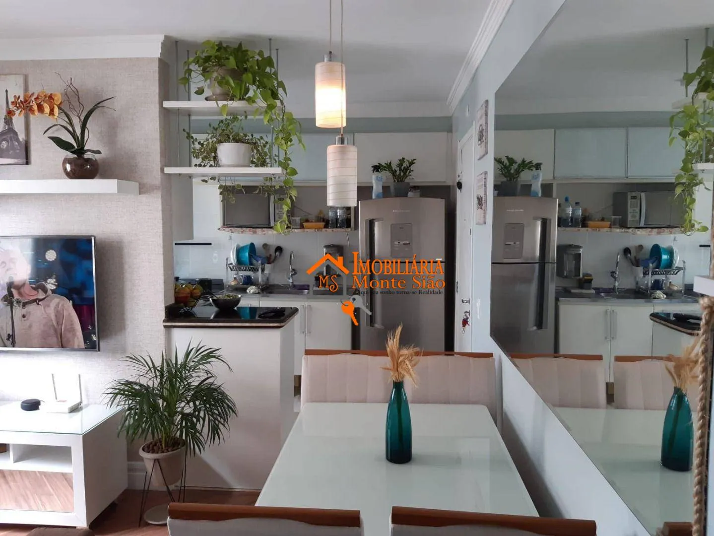 Imagem Apartamento com 2 dormitórios à venda, 43 m² por R$ 330.000,00 - Cocaia - Guarulhos/SP