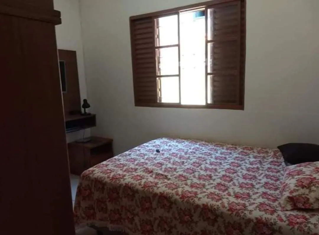 Imagem Casa à venda 3 Quartos, 1 Suite, 2 Vagas, 200M², Jardim Rosely, Pindamonhangaba - SP