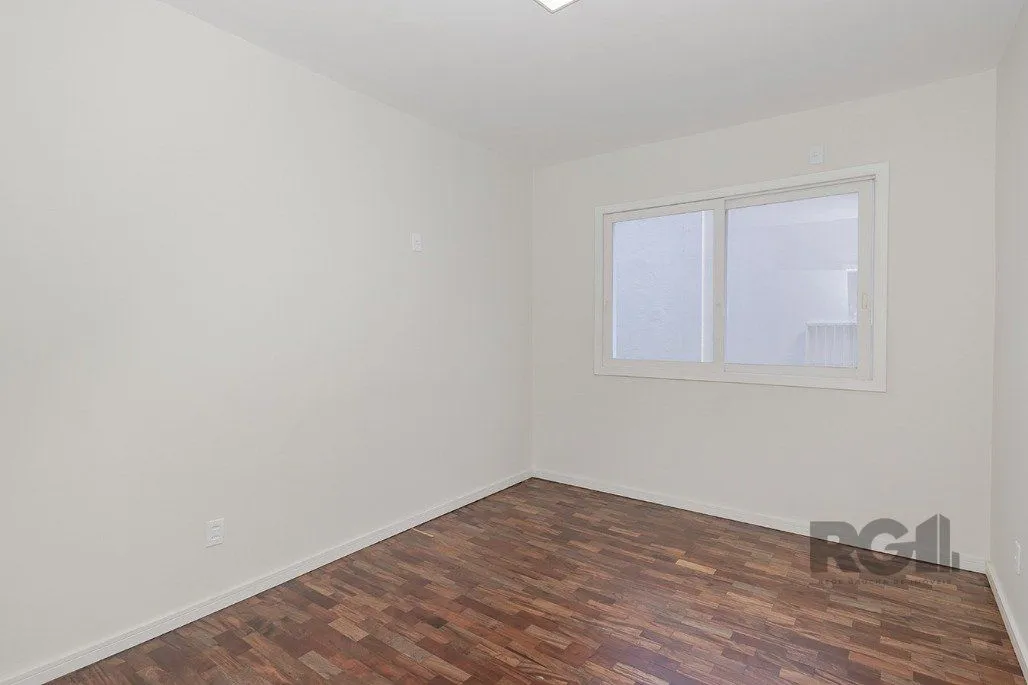 Imagem Apartamento totalmente reformado 2 dormitórios com 2 suítes, localizado no bairro Santana.