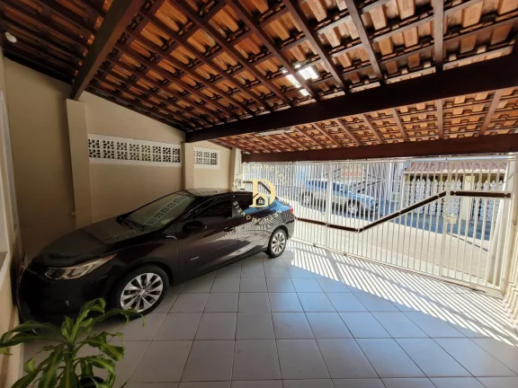 Imagem Casa - Jardim Terras do Sul - SJCampos - 04 Dormitórios (01 Suíte) - 161m²
