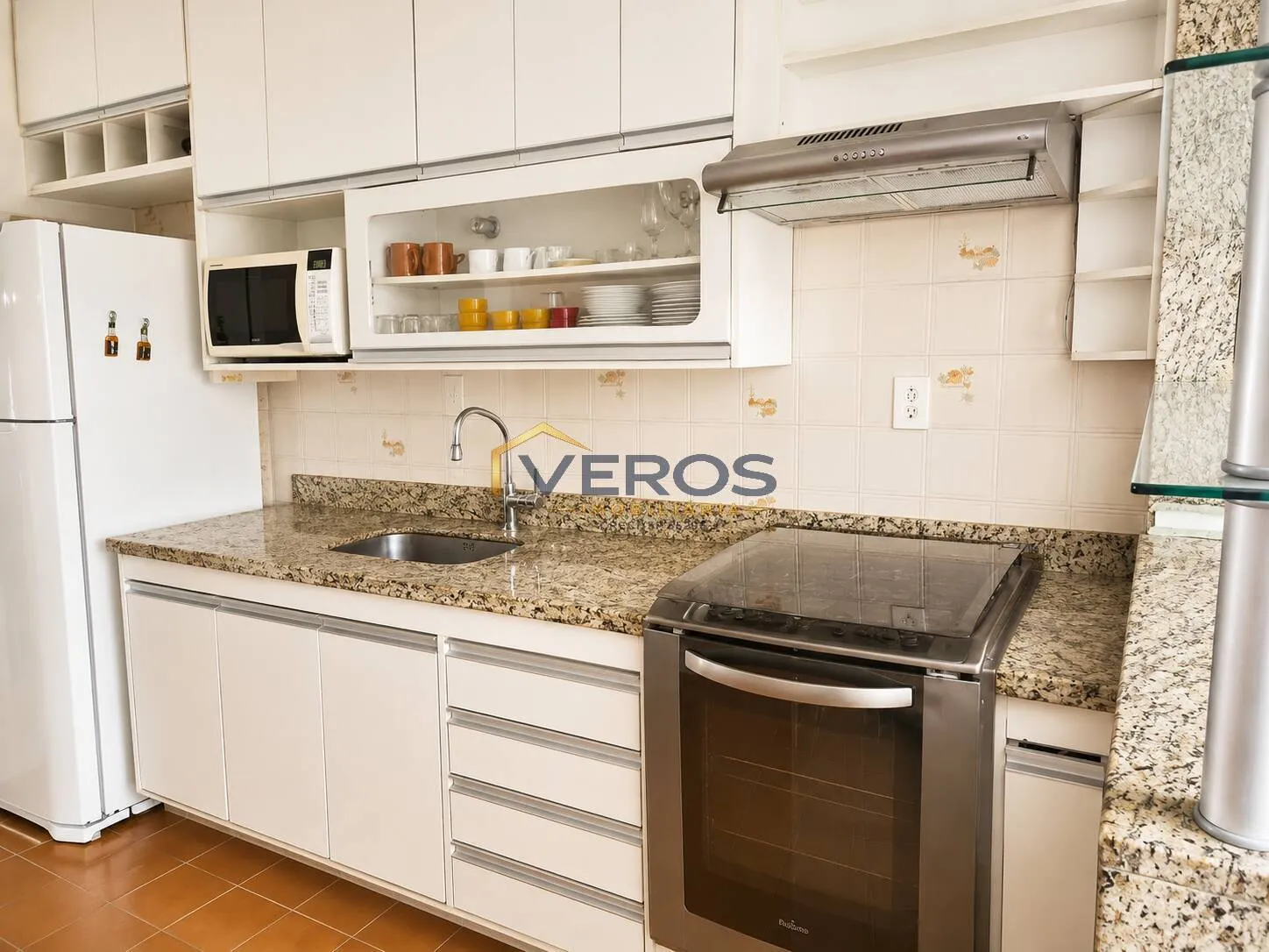 Imagem Apartamento com 03 quartos, piscina e vista para o mar na Martim de Sá