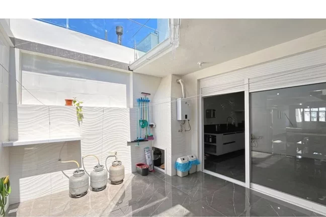 Imagem Casa para venda no bairro Hípica em Porto Alegre