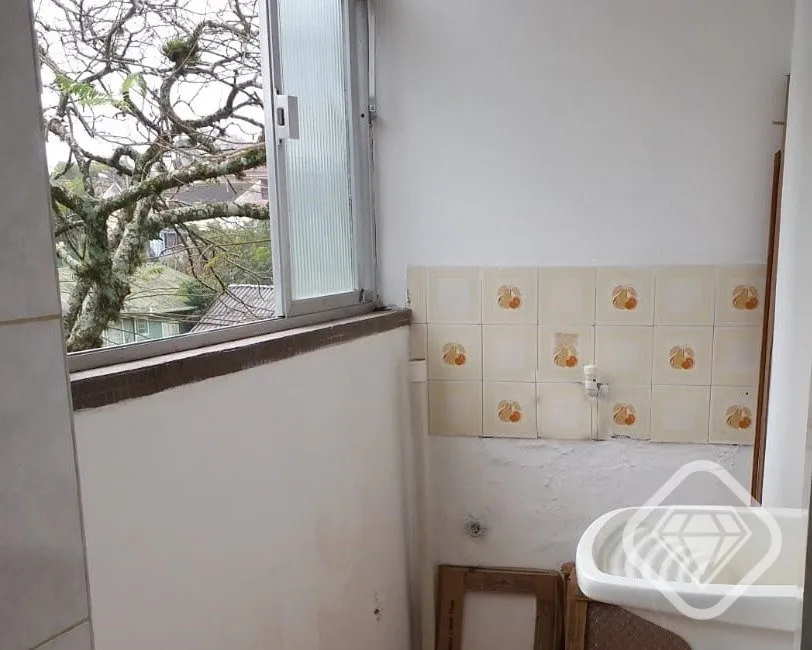 Imagem Apartamento reformado com vaga escriturada e excelente localização

Apartamento de 2 dormitórios,...