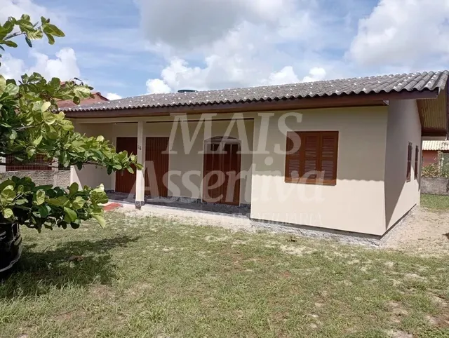 Foto do imóvel Ótima casa a venda localizada no bairro Imara em Imbé/RS - 3 dormitórios