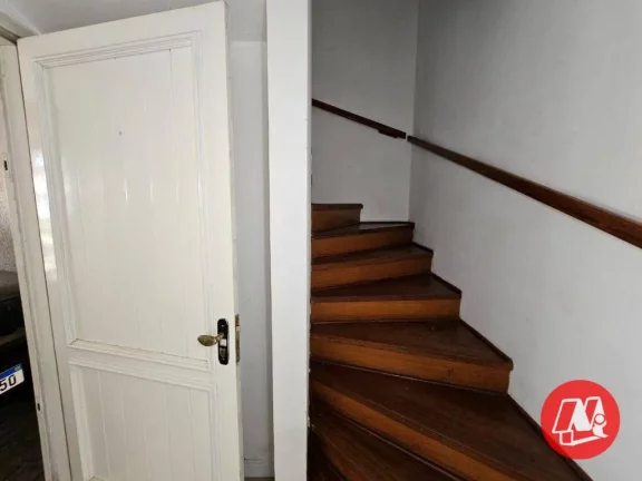 Imagem Sobrado com 3 dormitórios à venda, 100 m² por R$ 300.000,00 - Santa Tereza - Porto Alegre/RS