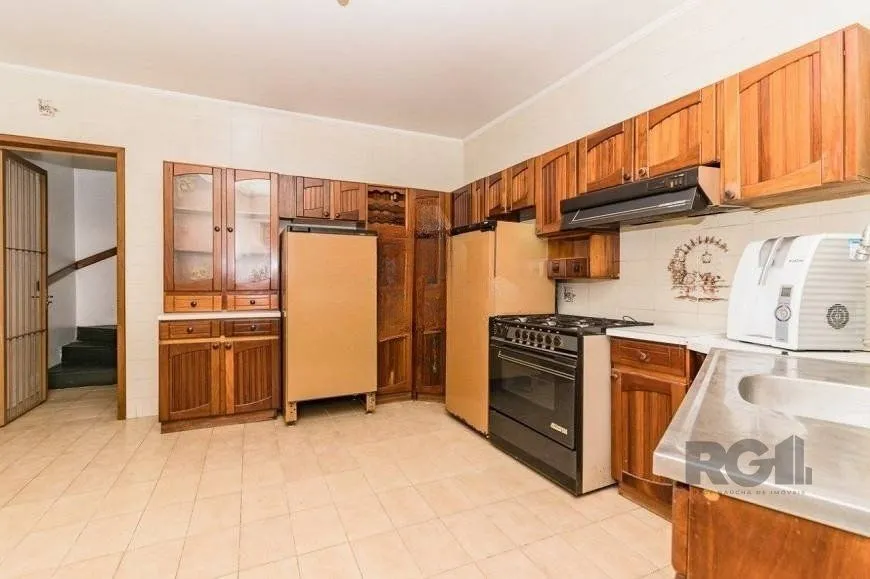 Imagem Casa de 250m², bairro Josefa Barreto