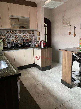 Imagem Sobrado com 3 dormitórios à venda, 250 m por R$ 810.000 - Penha - São Paulo/SP