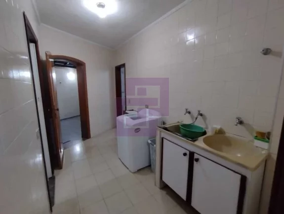 Imagem Casa Pitangueiras com piscina e churrasqueira!!!