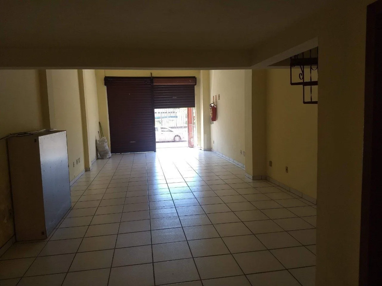 Imagem Loja para Venda - 82.89m², 0 dormitórios, Partenon, Porto Alegre
