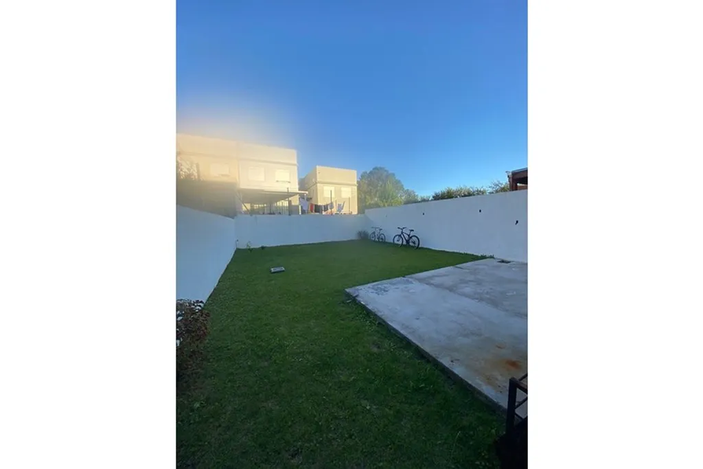 Imagem Casa de Condomínio em Lomba do Pinheiro