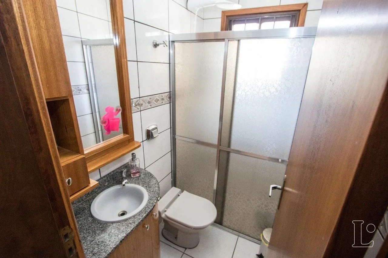 Imagem Casa para Venda - 238.68m², 4 dormitórios, sendo 1 suites, 4 vagas - Ipanema