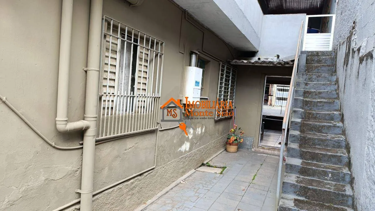 Imagem Sobrado com 6 dormitórios à venda, 280 m² por R$ 795.000,00 - Vila Flórida - Guarulhos/SP