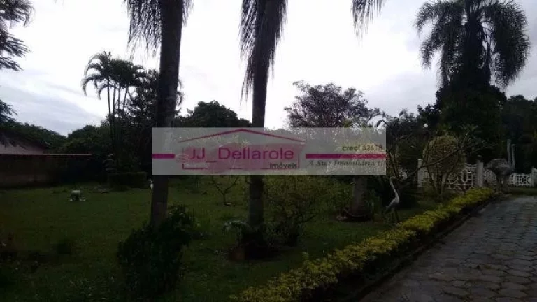 Imagem CHÁCARA com 2 casas dentro da cidade, - CONFORTO E LAZER para VOCÊ e SUA Família MORAR BEM E COM ...