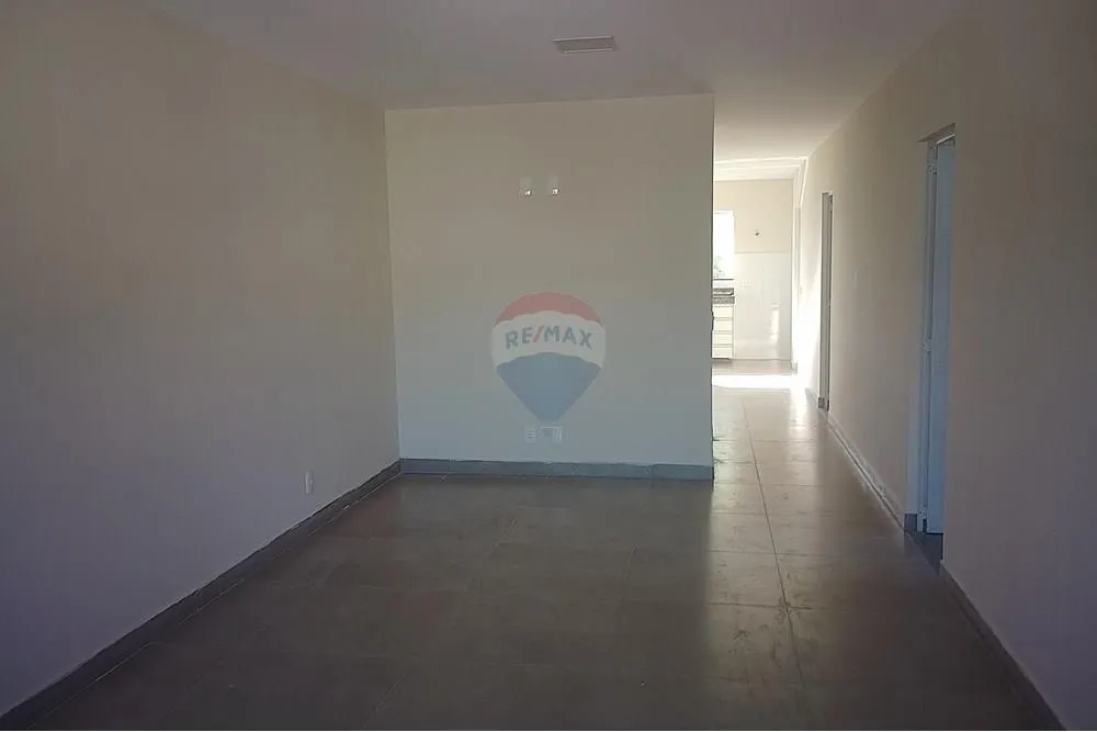 Imagem Casa com 3 quartos para alugar em Pedra de Guaratiba