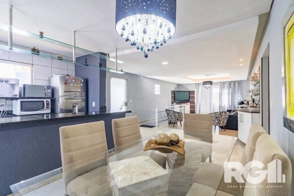 Imagem Casa térrea com 3 dormitórios, suíte e espaço gourmet.